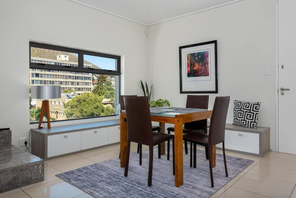 Eraya Waterfront Apartment *
